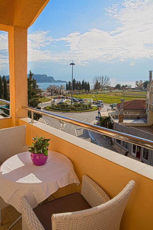 Harmonia Guest house *